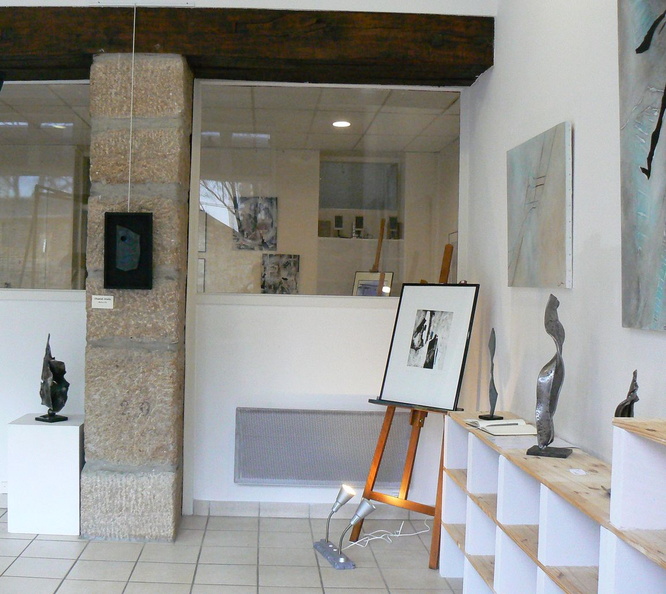 JADE et Monique Dulac exposent Aux Portes du Château.
Peintures, sculptures acier, Graphismes, collages aux pieds du Château des Ducs de Bretagne. ExpoChateau3.JPG
